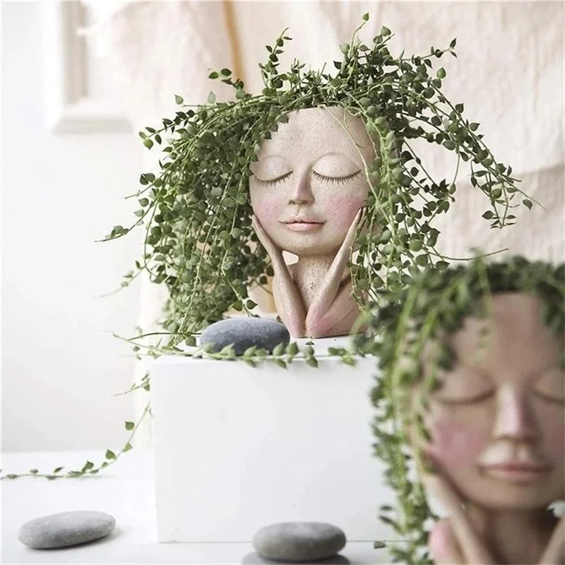 modelo vasinho cahepo formato menina com planta 