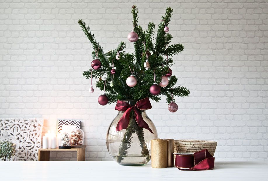 vaso de vidro com arvore de natal decorativo