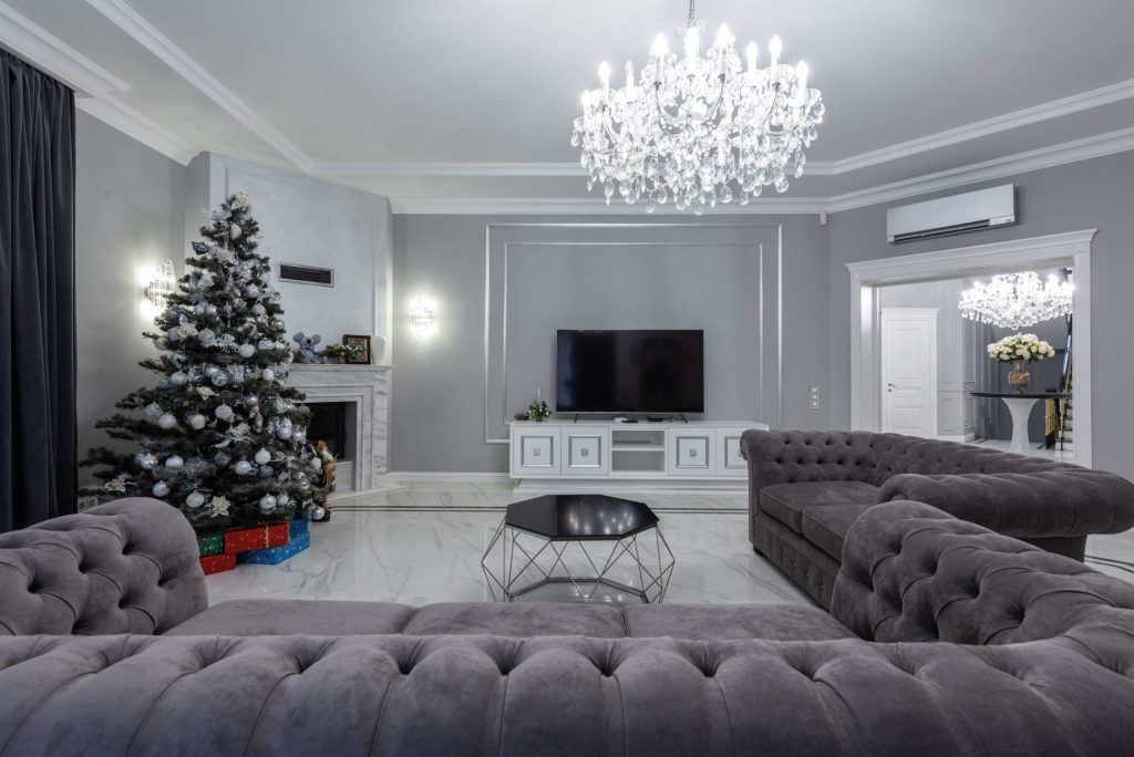 sala grande com decoração de natal