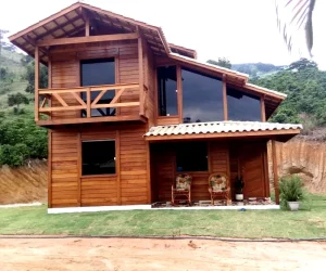 Sobrado Feito de Madeira